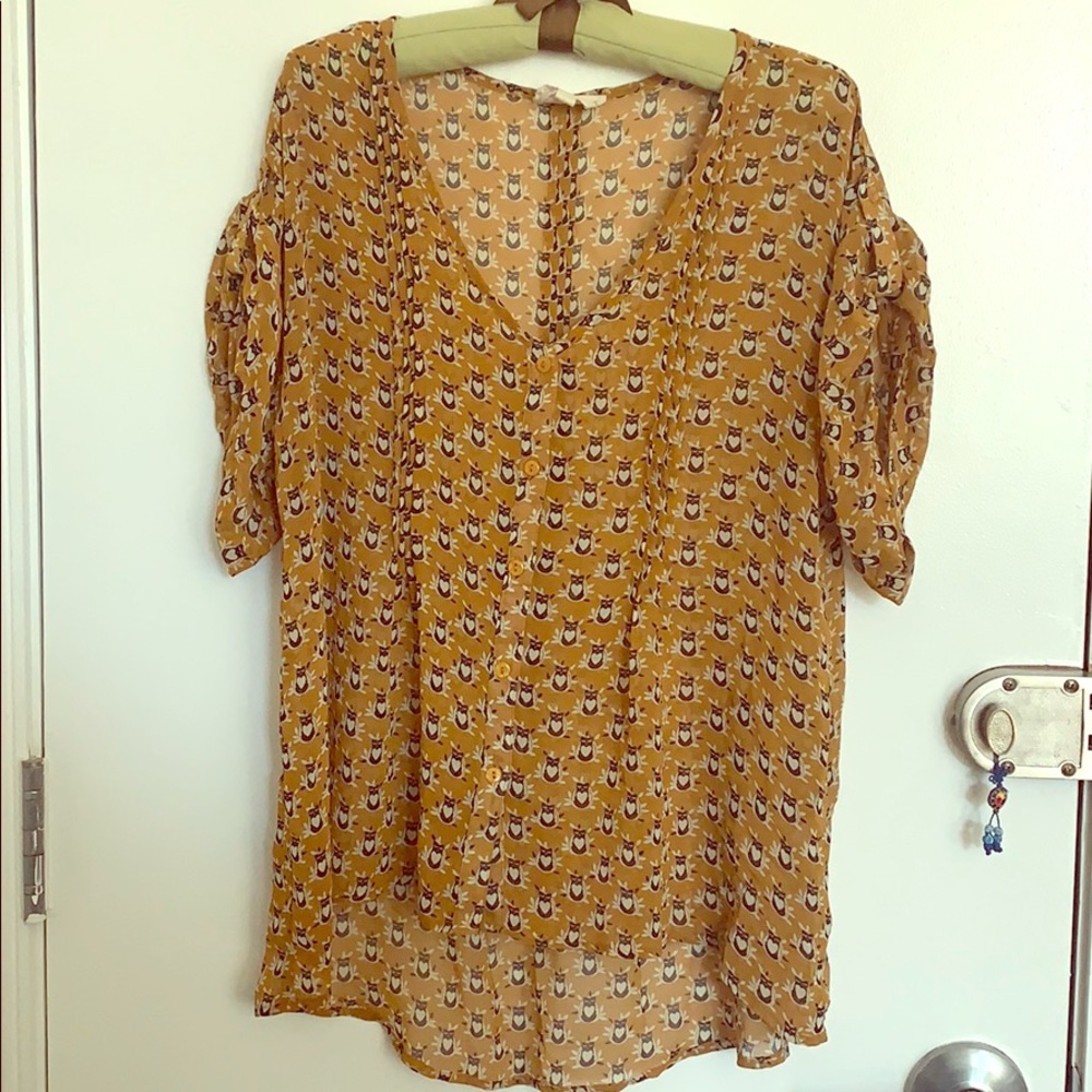 Fun Anthropologie-style quirky owl print blouse